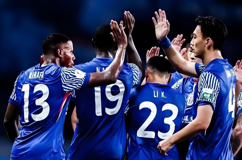 申花冬训已迎来两位新外援，未来将把重心放到内援补强，值得期待